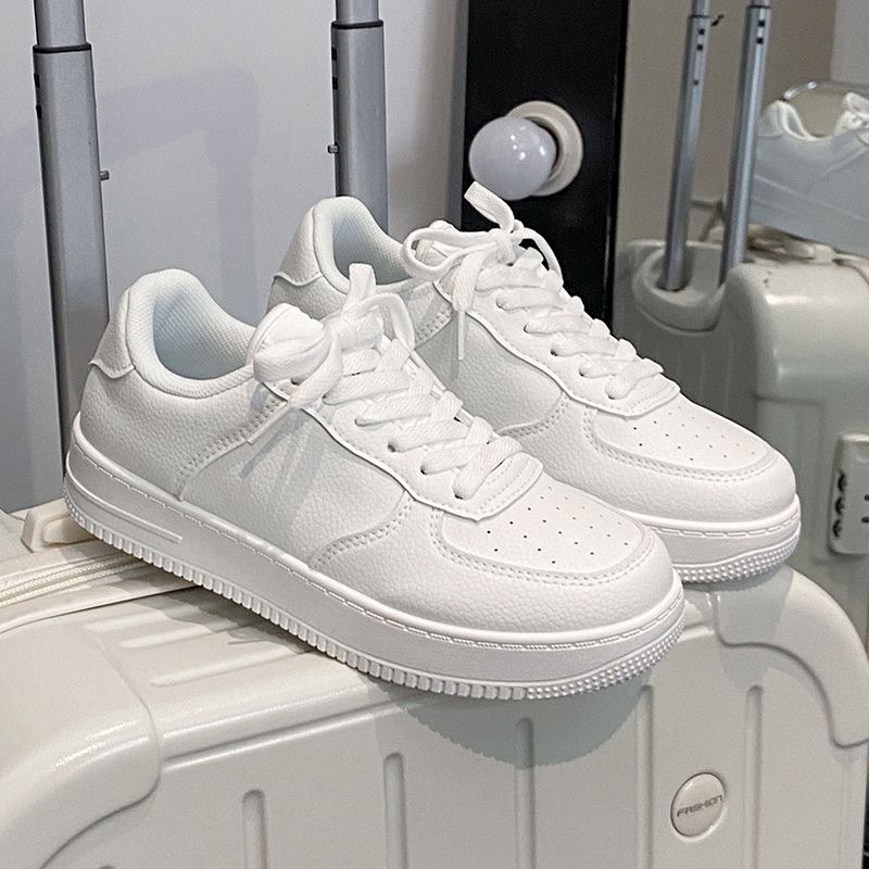 Damskie buty tenisowe na wiosn – Vans Shoes Old Skool recenzja i cena